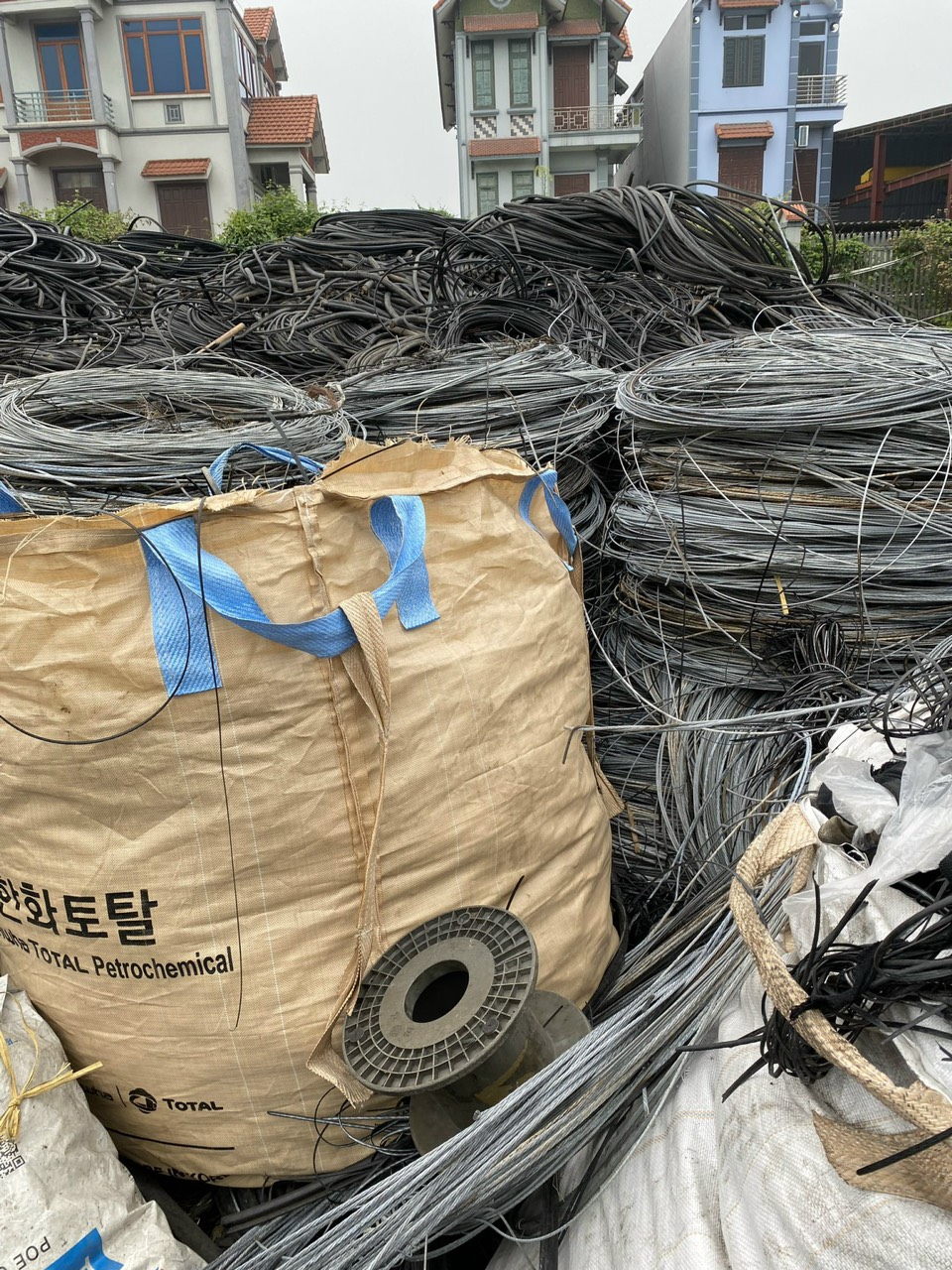 Thu mua phế liệu Sắt